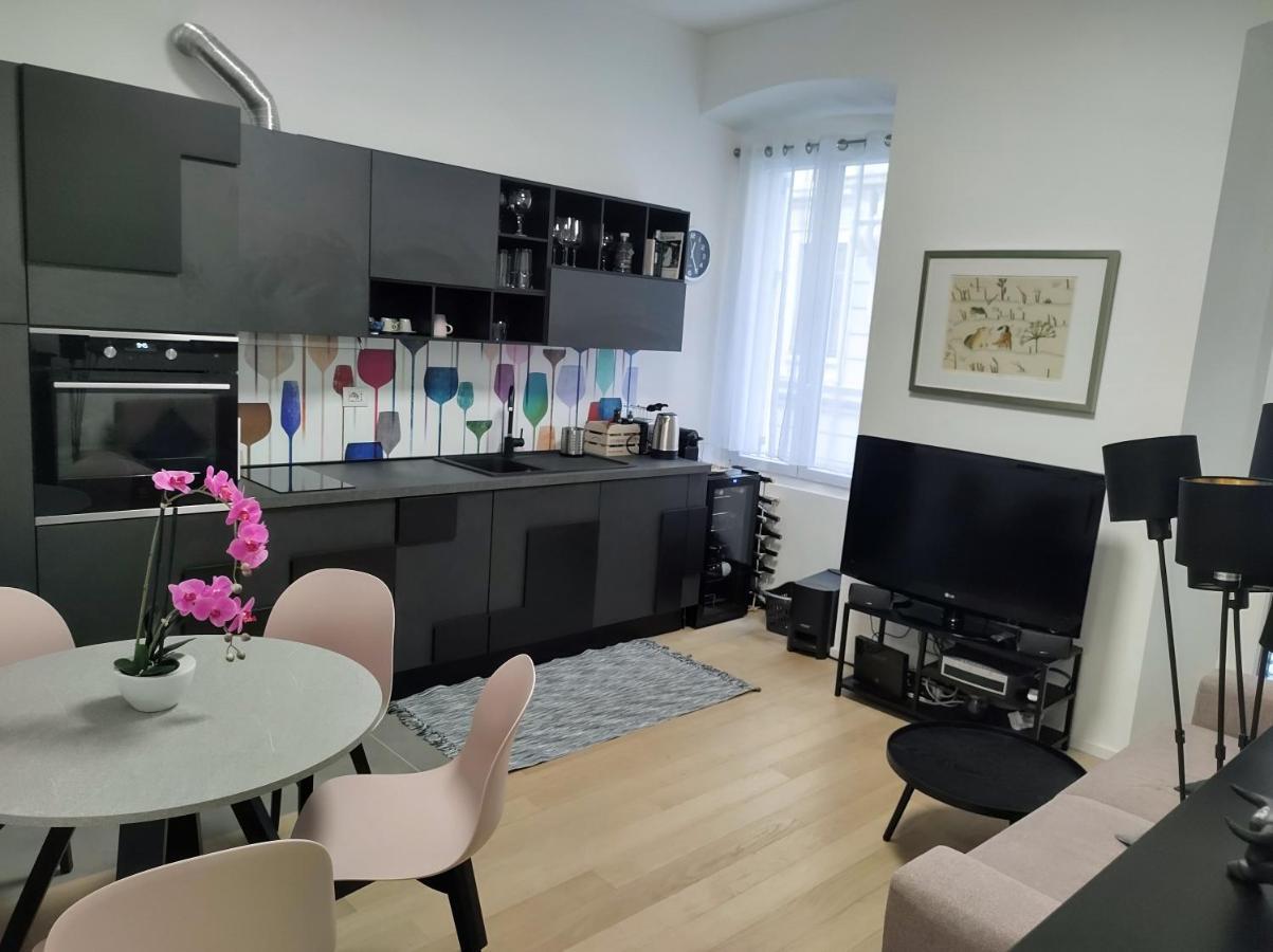 Boutique Apartments Cecilia Trieste Ngoại thất bức ảnh
