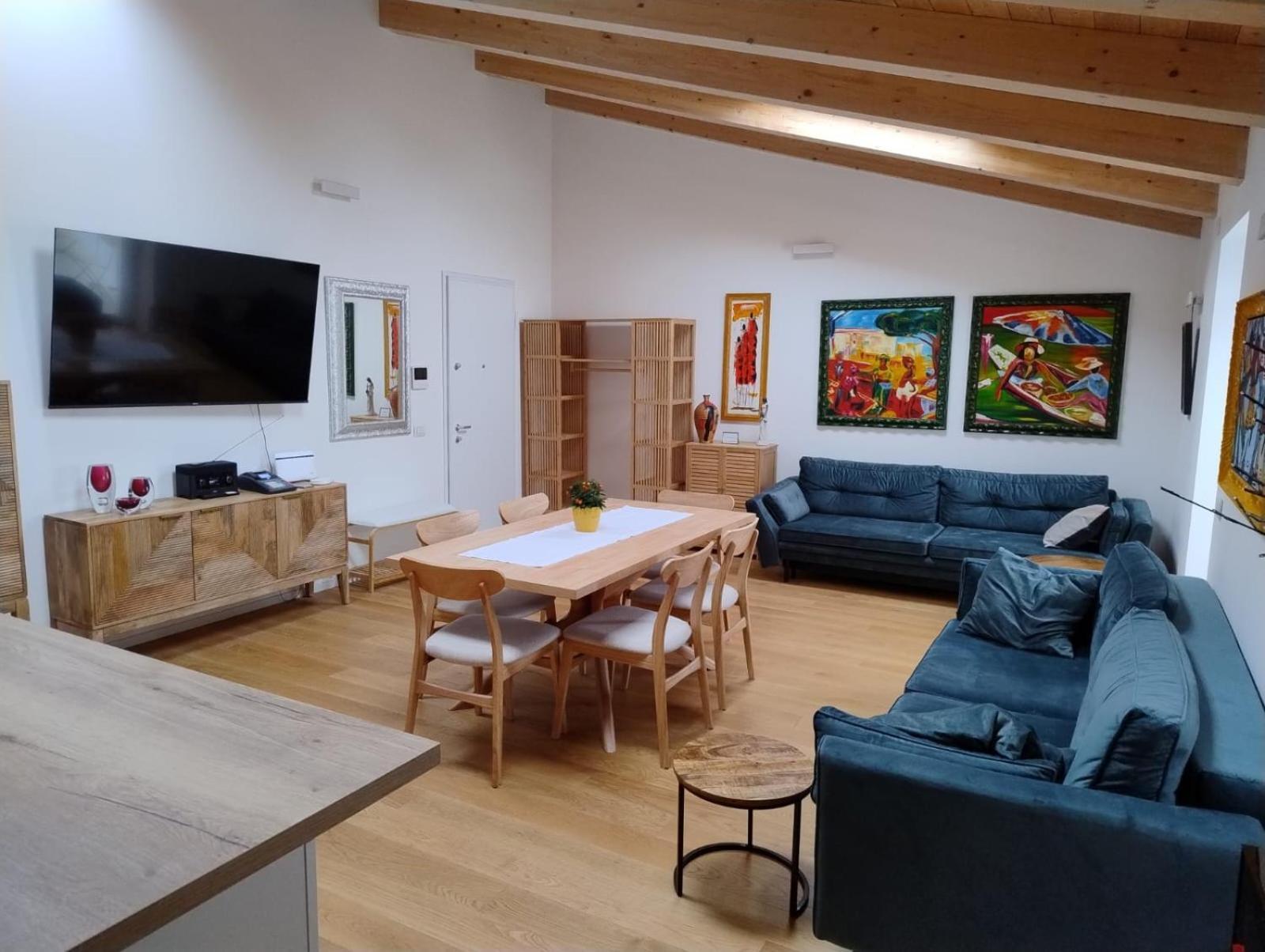 Boutique Apartments Cecilia Trieste Ngoại thất bức ảnh